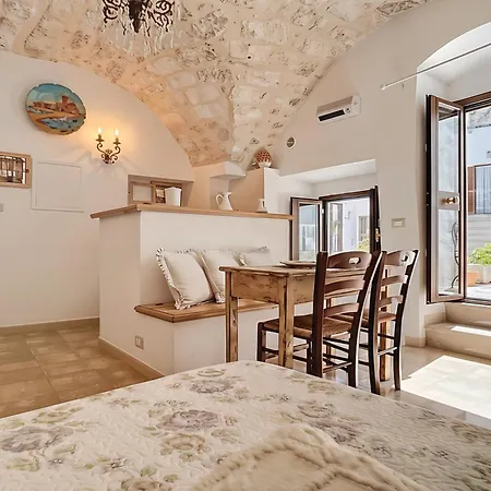 Le Antiche Mansioni 1 * Monte SantʼAngelo