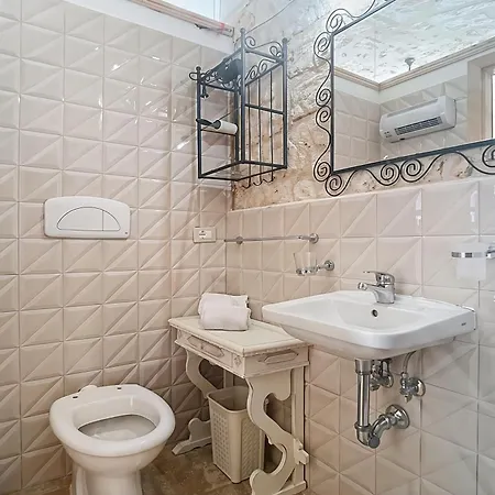 아파트 Le Antiche Mansioni 1 *