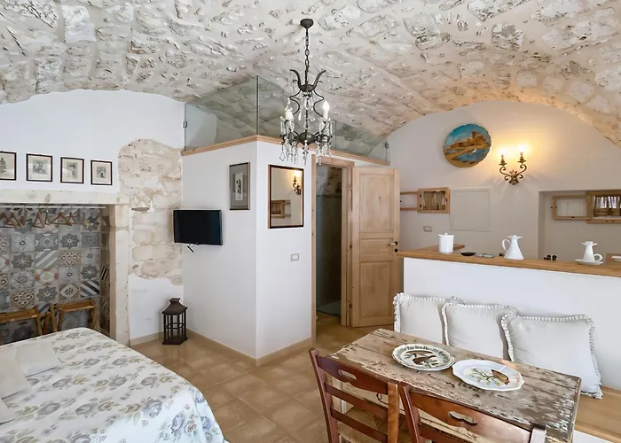 Le Antiche Mansioni 1 *